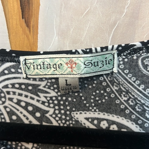 3/$20 Vintage Suzue  large shirt - Picture 3 of 4